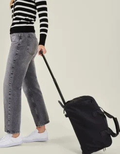 Accessorize Pull Along Weekender Bag